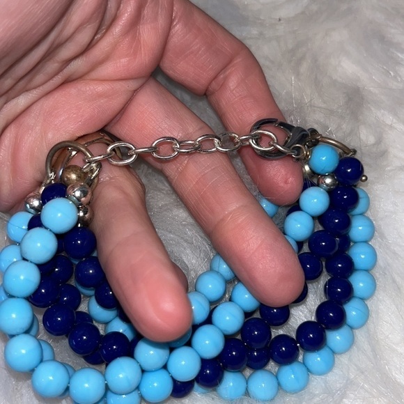 Beautiful blue glass bead chunky multi strand statement necklace/bracelet set - Picture 7 of 13